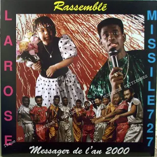 Photo — Larose & Missile 727